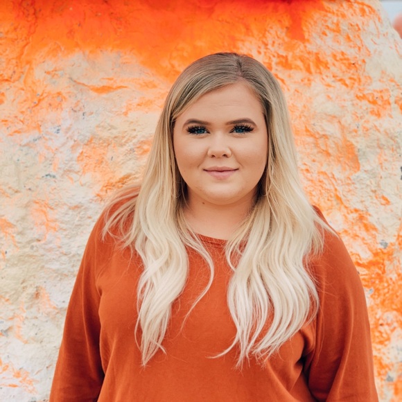 Meet your Posher, Kylee - Picture 1 of 1